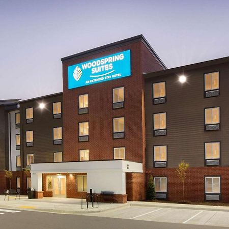 Woodsping Suites Washington Dc East Arena Drive Lake Arbor Extérieur photo