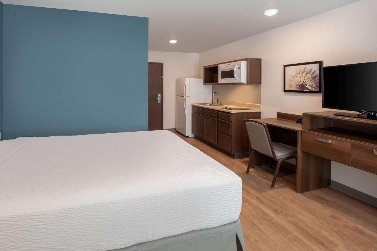 Woodsping Suites Washington Dc East Arena Drive Lake Arbor Extérieur photo