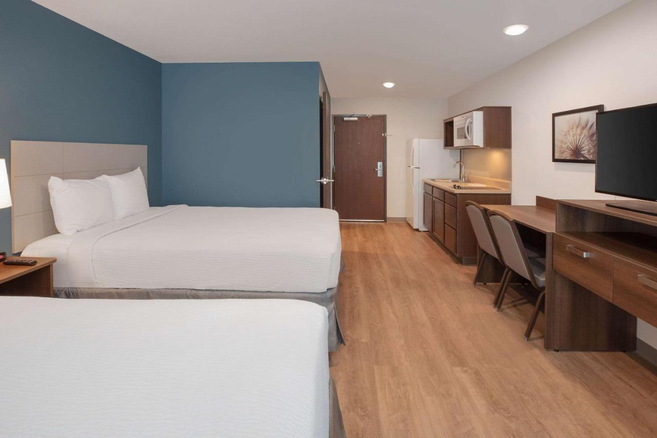 Woodsping Suites Washington Dc East Arena Drive Lake Arbor Extérieur photo